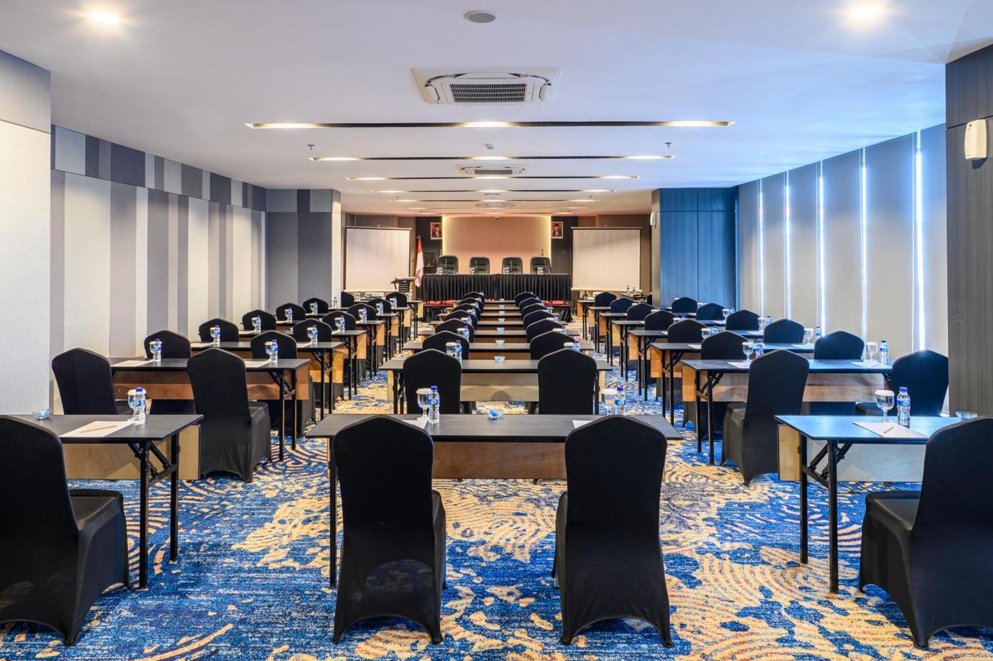 Aston Sorong Hotel & Conference Center Εξωτερικό φωτογραφία